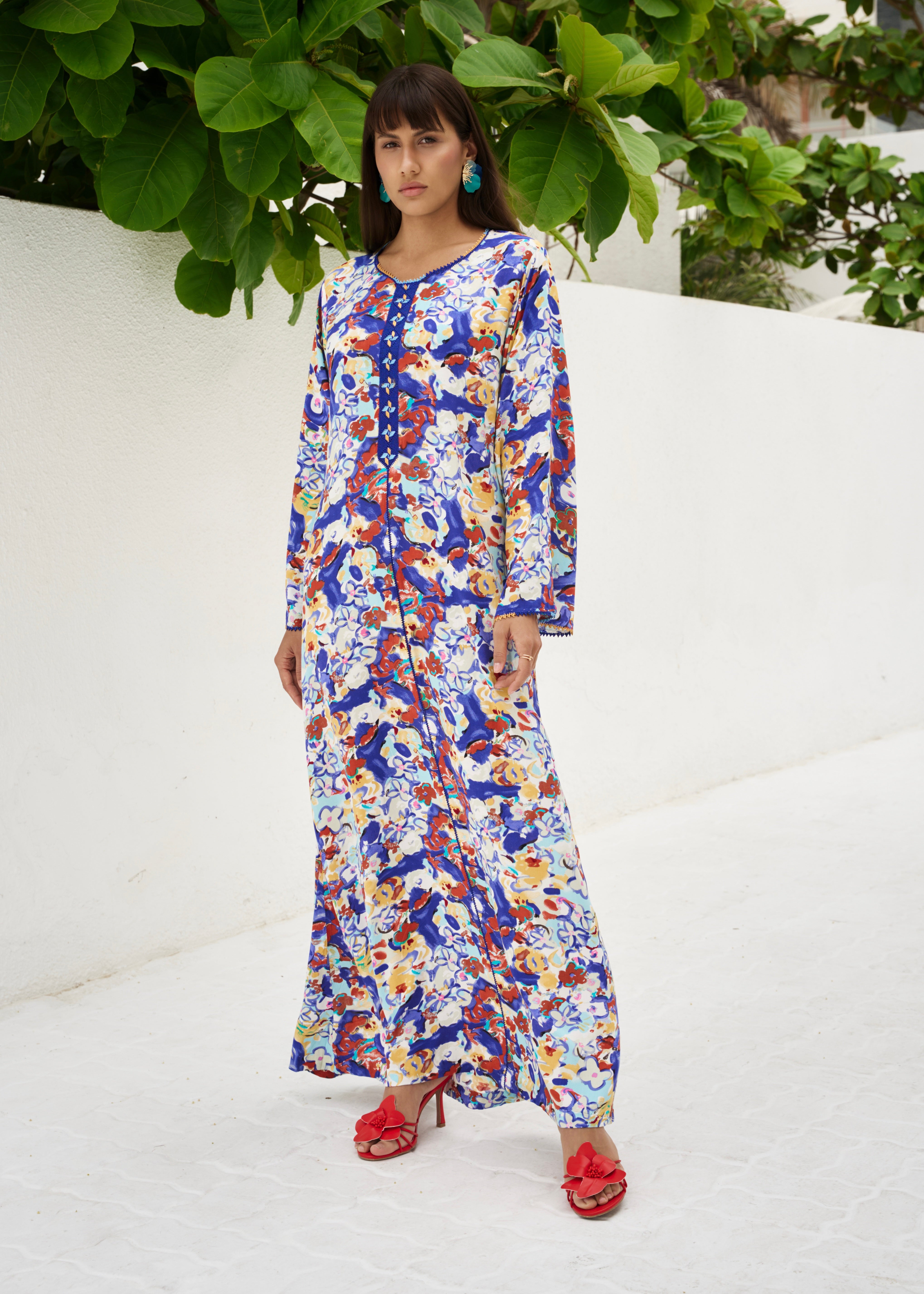 AMNA KAFTAN