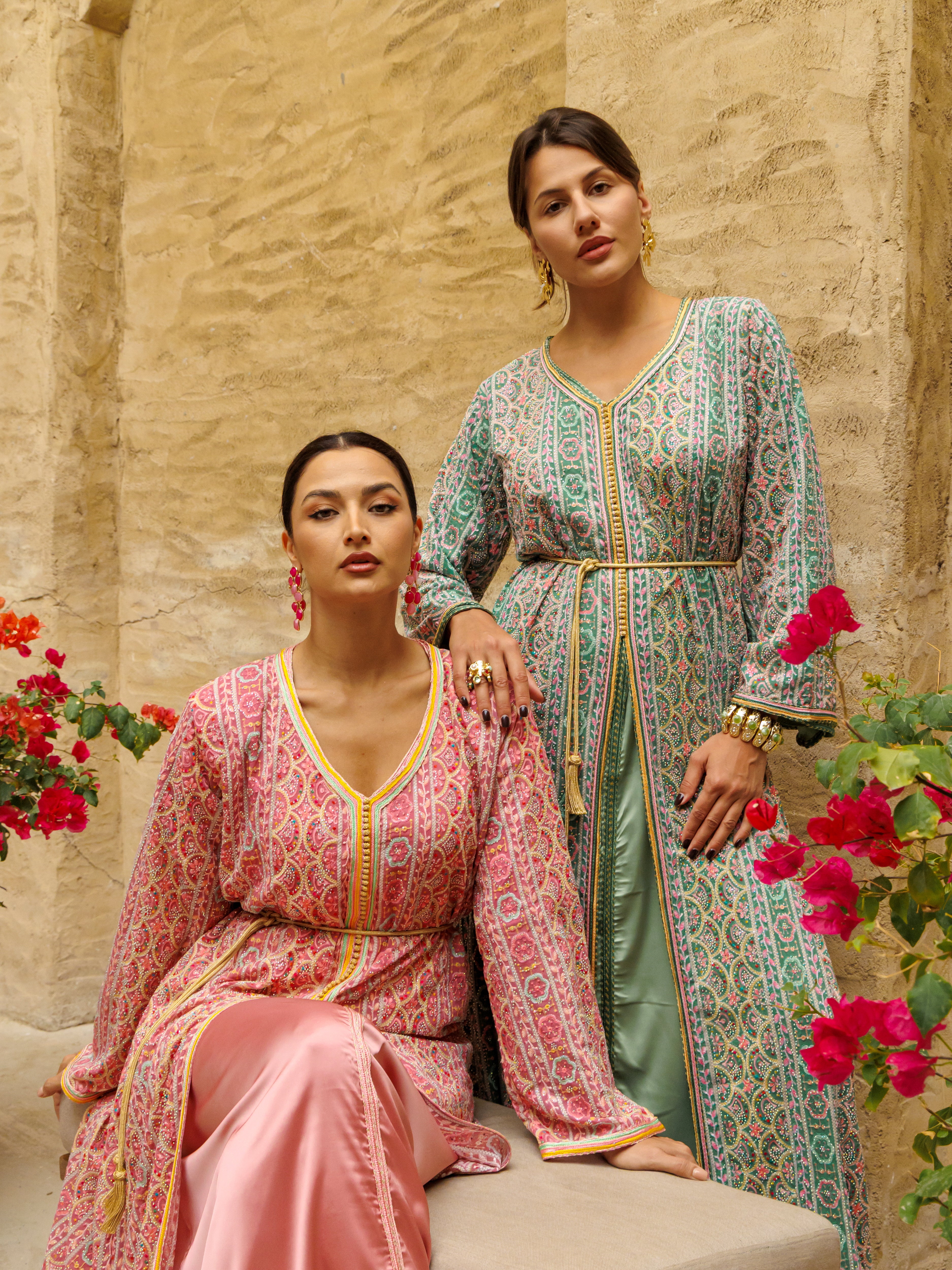 INAAYA KAFTAN