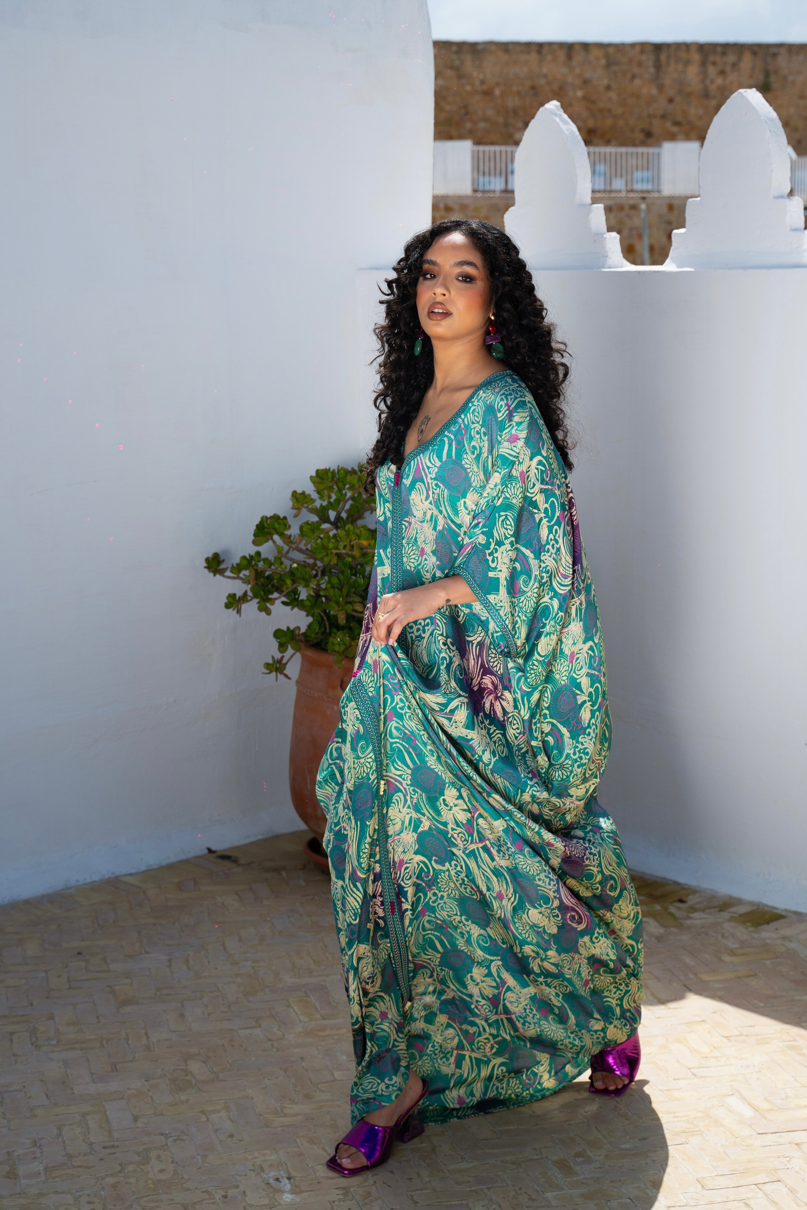 AZZA KAFTAN