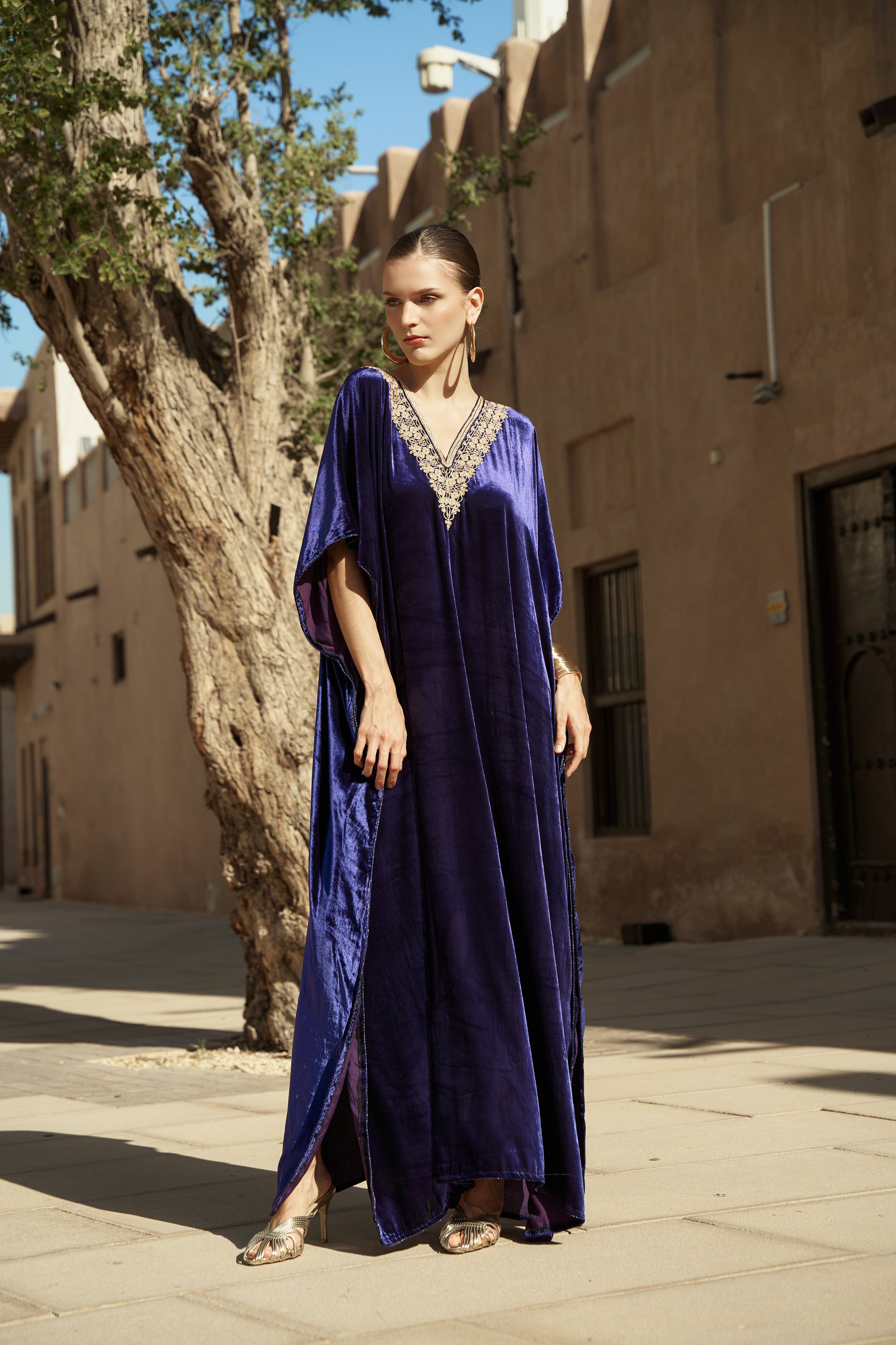 ANISA KAFTAN