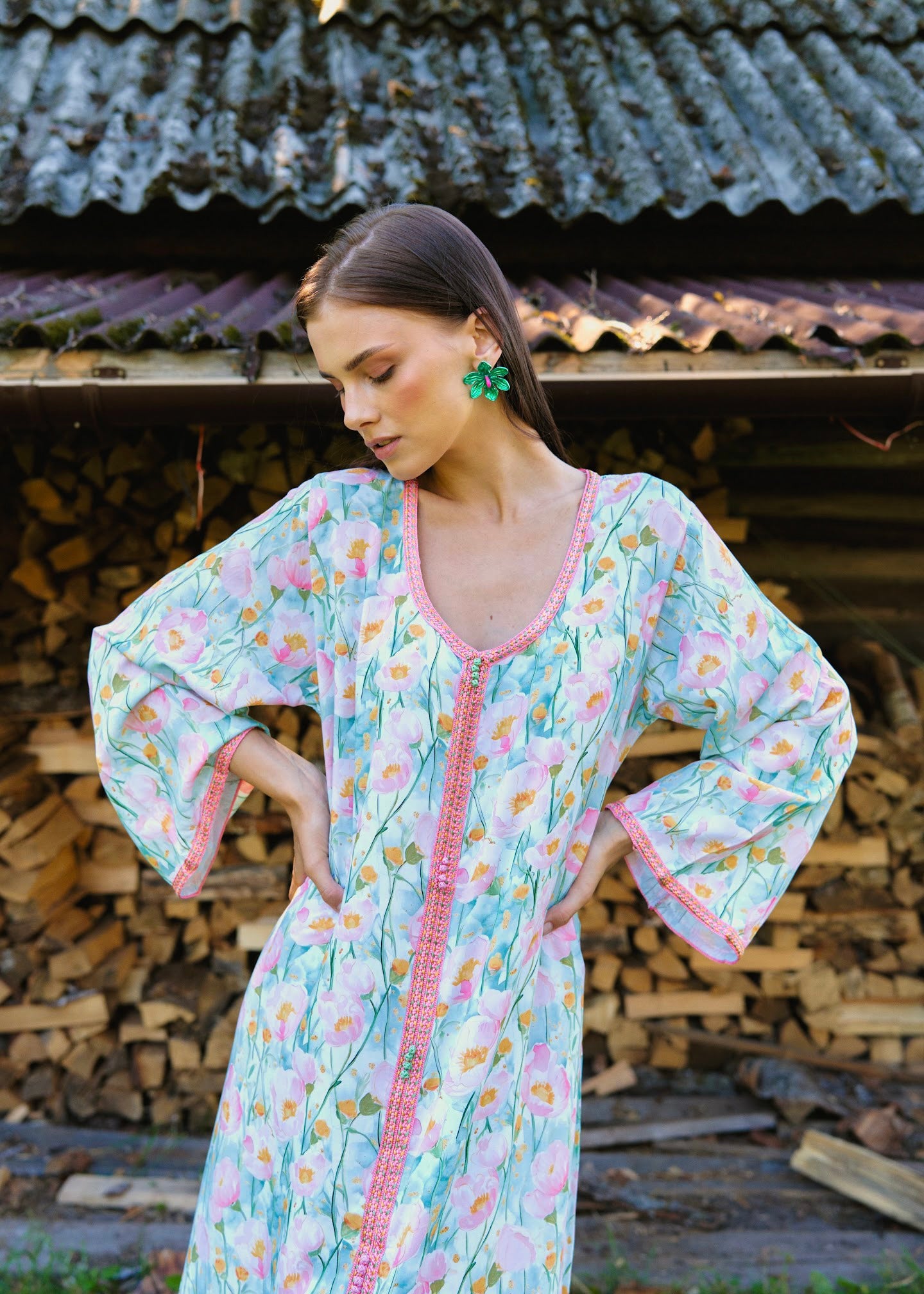 VIVIA KAFTAN