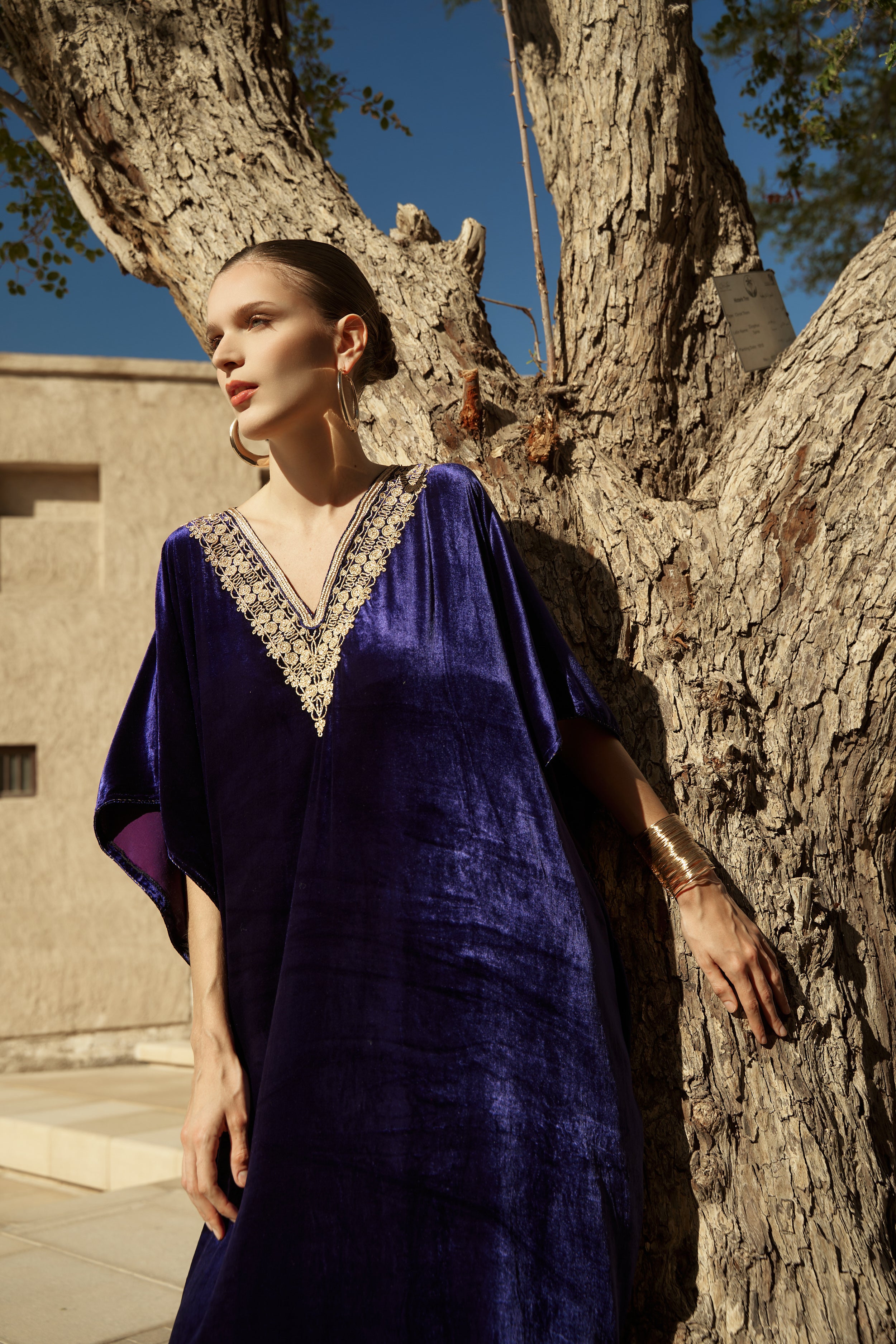 ANISA KAFTAN