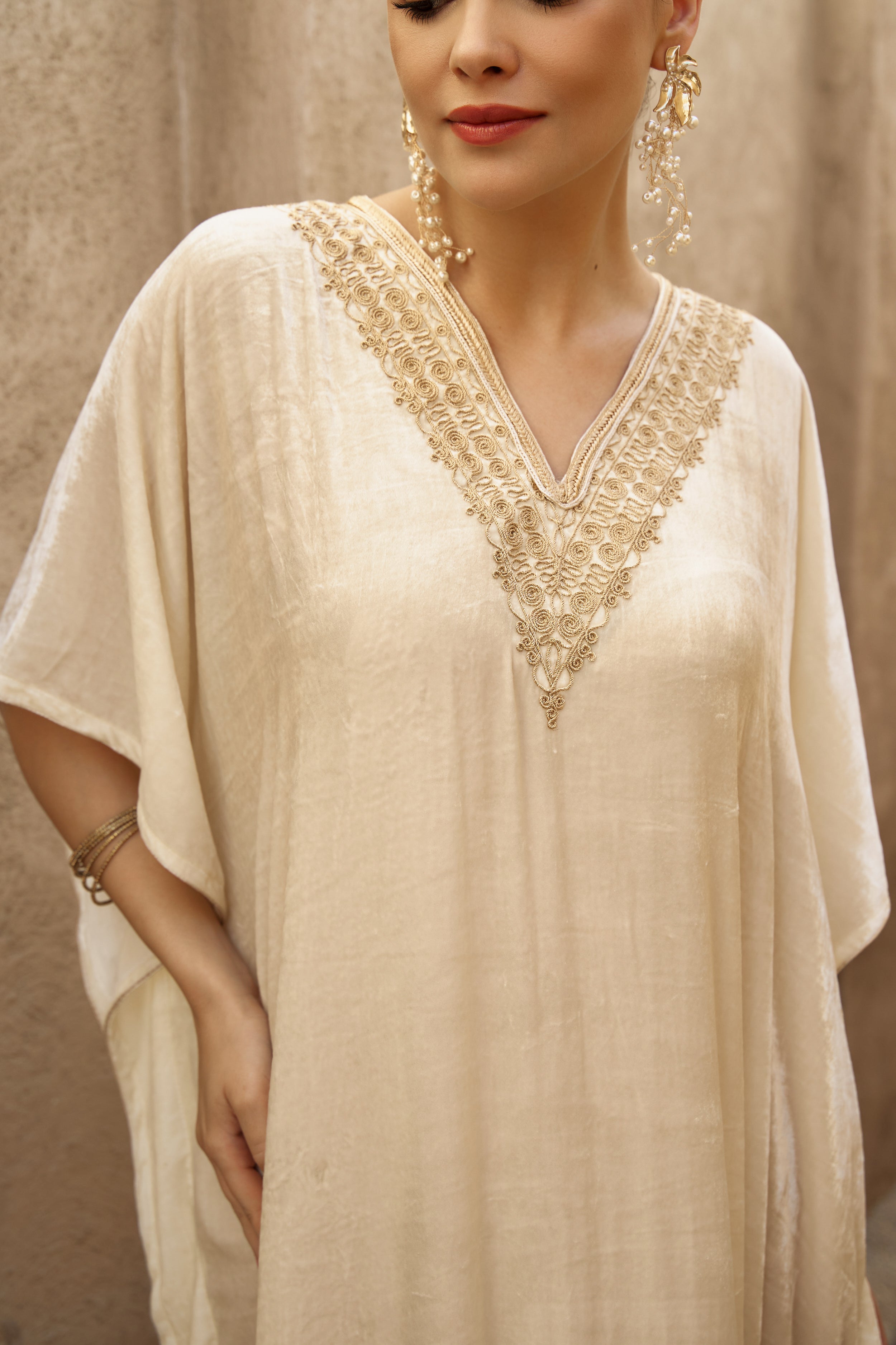 ANISA KAFTAN