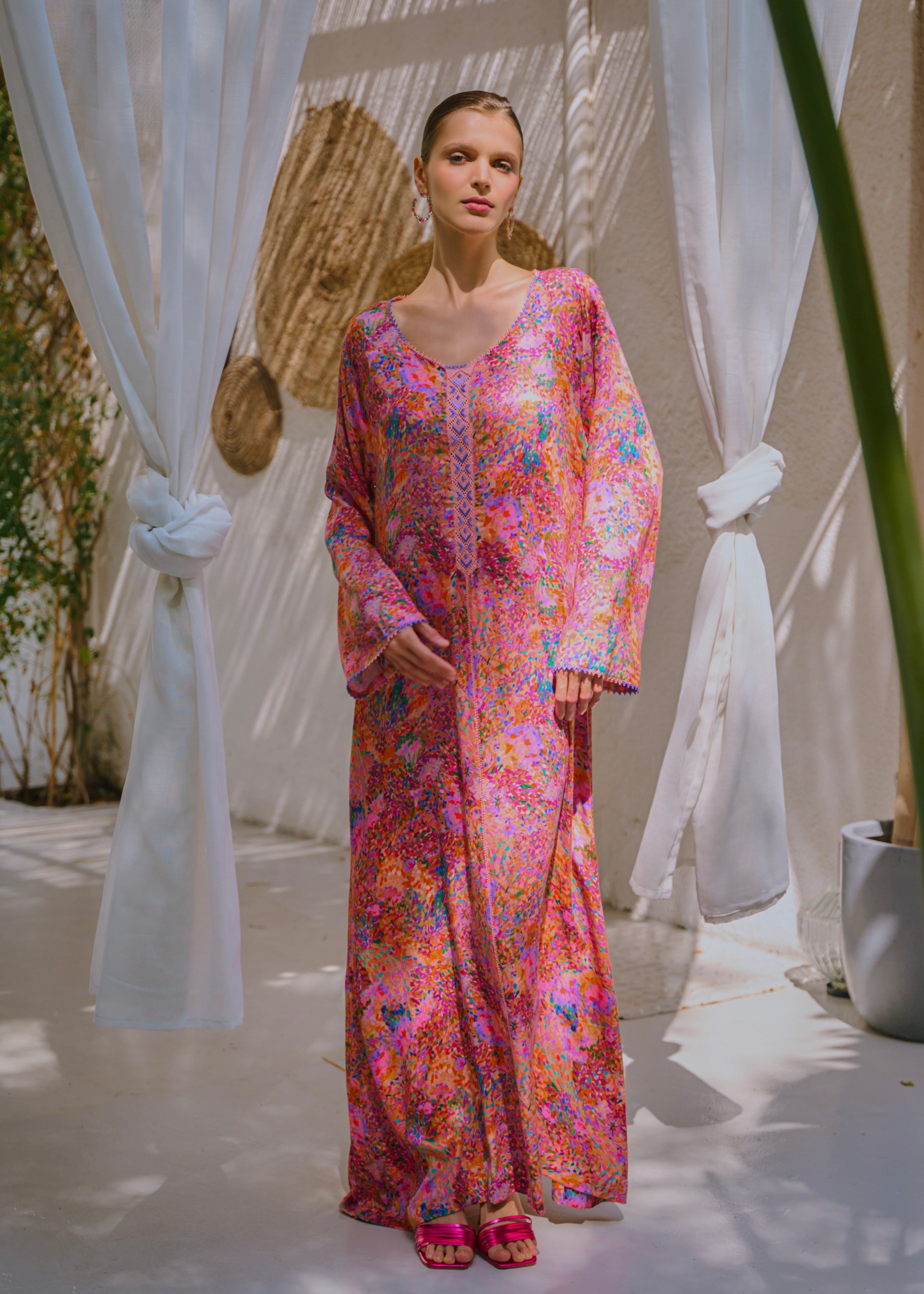 AMINA KAFTAN