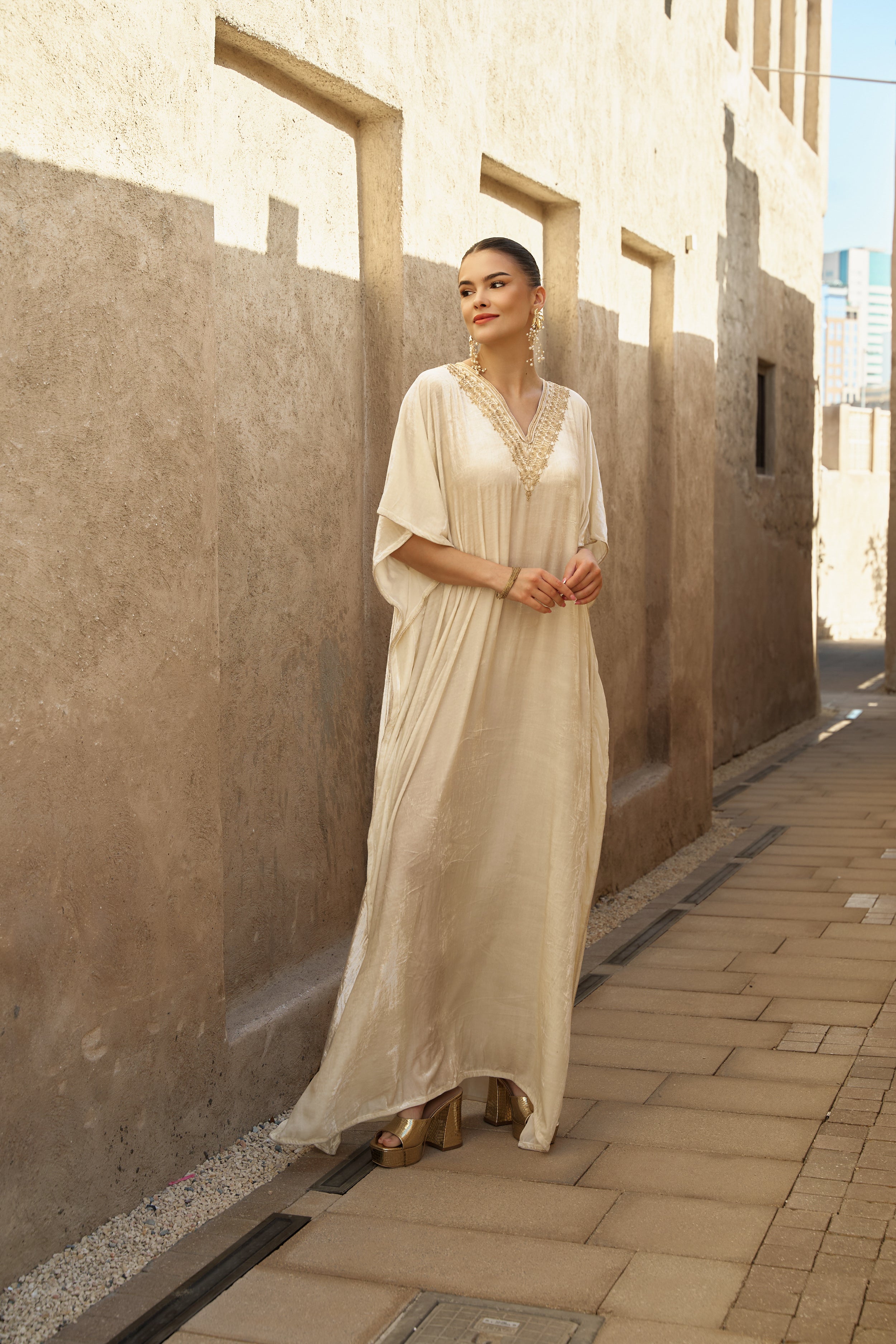 ANISA KAFTAN