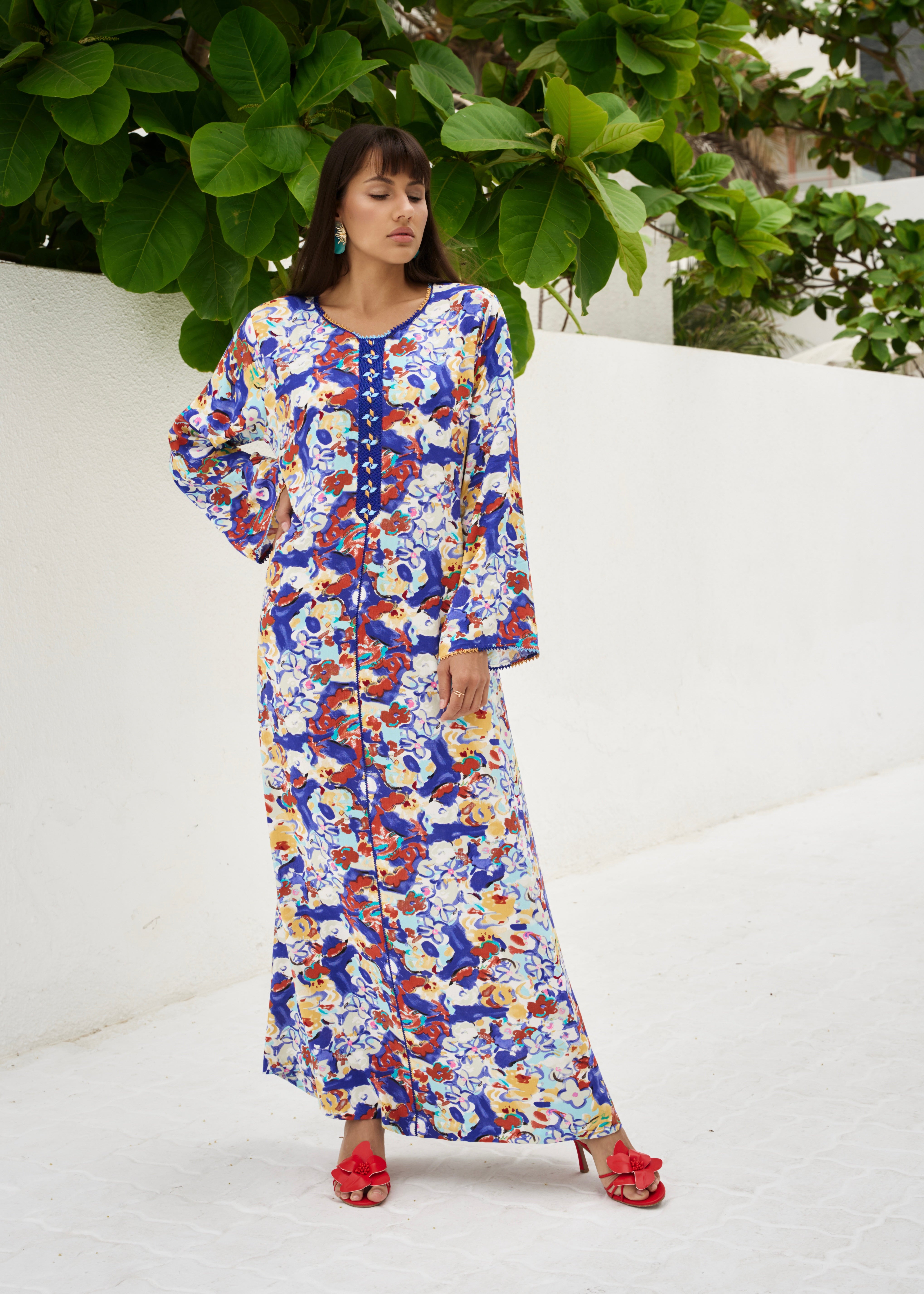 AMNA KAFTAN